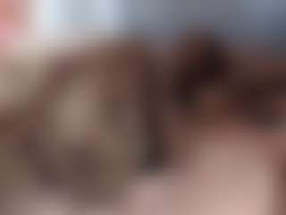 EmilyRiley's Live Sex Cam Show