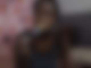 Live cam show with EmilyRiley - Big Nipples on Uber Horny