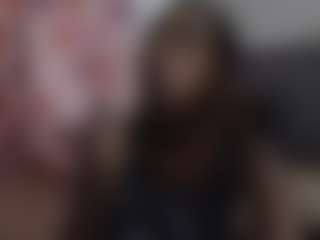 Live cam show with EmilyRiley - Big Nipples on camtv