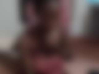 Live cam show with EmilyRiley - Big Nipples on realtime-chat