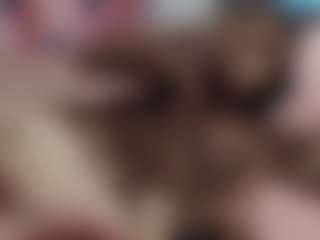 EmilyRiley's Live Sex Cam Show
