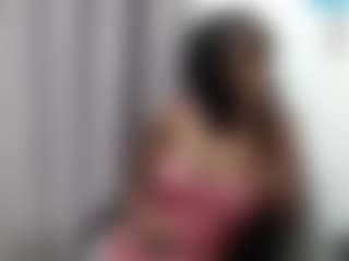 Live cam show with EmilyRiley - Squirt on SpunkLive