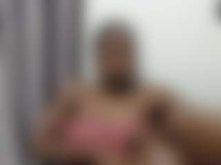 Live cam show with EmilyRiley - Ebony Big Tits on googirlz