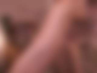 Live cam show with Hetty Satar - Shaved Pussy on testsause.com