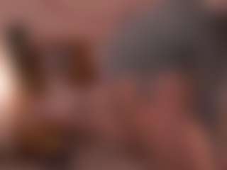 Live cam show with Hetty Satar - Average on milfzrlive.com