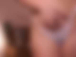 Live cam show with Hetty Satar - Small Tits on Stripli.com