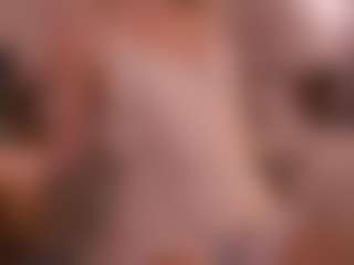 Live cam show with Hetty Satar - Blue Eyes on milfzrlive.com