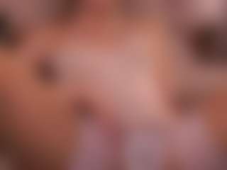 Live cam show with Hetty Satar - Camel Toe on Camsoda Late Night
