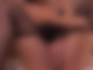 Live cam show with Hetty Satar - Blue Eyes on fapnchat