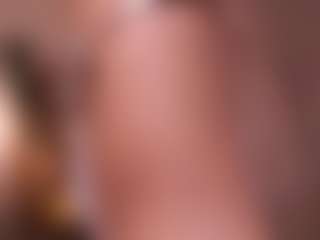 Live cam show with Hetty Satar - Athletic on Camversity