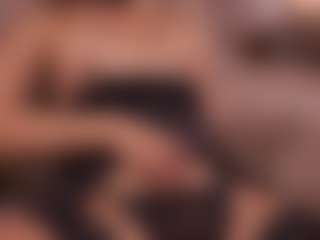 Live cam show with Hetty Satar - Blonde Hair on Gym Cam Girls
