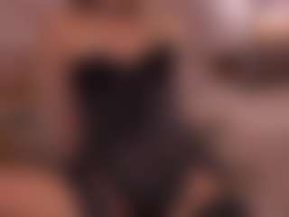 Live cam show with Hetty Satar - Shaved Pussy on crypto-cams