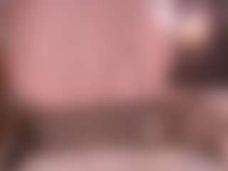 Live cam show with Hetty Satar - Blonde Hair on Mixed Magazine Live