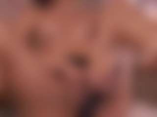 Live cam show with Hetty Satar - Blowjob on Fling VIP Chat