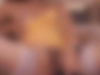 Live cam show with Hetty Satar - Moaning on Camsoda