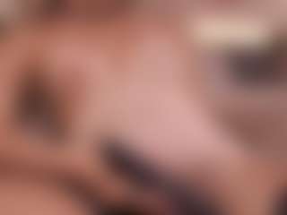 Live cam show with Hetty Satar - Athletic Big Ass on Strip Flash - Live Sex Shows