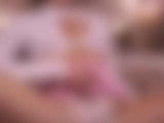 Live cam show with Hetty Satar - Average on fapnchat