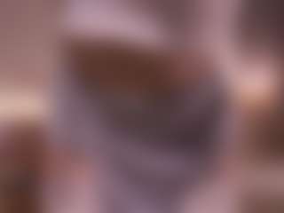 Live cam show with Hetty Satar - Average on Hubzter Live