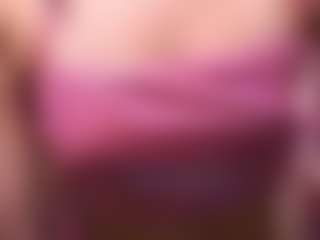 Live cam show with Hetty Satar - Blonde Hair Amateur on SpankPalCams