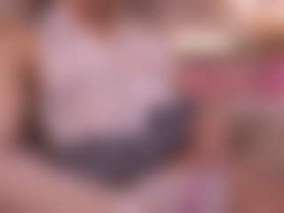 Live cam show with Hetty Satar - Average on Sweet Sext