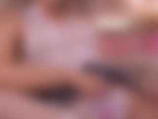 Live cam show with Hetty Satar - Camel Toe on Sweet Sext