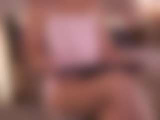 Live-camshow met Hetty Satar - Bedroom Blonde Hair op Camsoda
