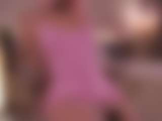 Live cam show with Hetty Satar - Stockings on Camsoda