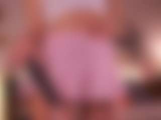 Live cam show with Hetty Satar - Blue Eyes on CamwithHer
