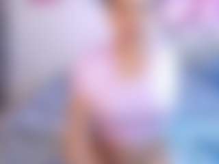 Live cam show with Koriinn - Nipple Piercings on Gym Cam Girls