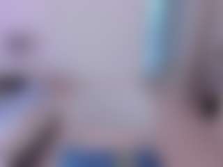 Live cam show with Koriinn - Nipple Piercings on MyBangCams