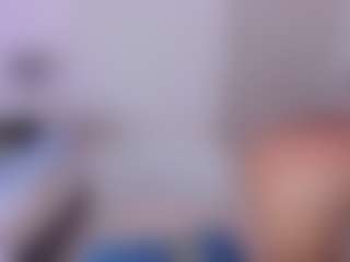 Live cam show with Koriinn - Nipple Piercings on Strip Flash - Live Sex Shows