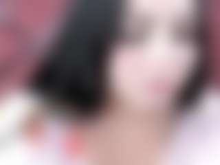LaurieJonson MILF webcam performer live streaming