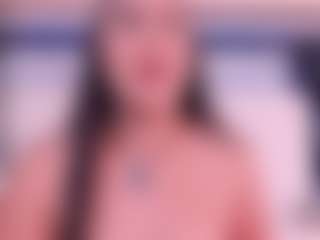 Live cam show with P A U L I NA - Curvy Small Tits on Camsoda