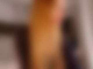 Live cam show with Tracy - Brown Eyes on Camsoda