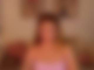 Live cam show with Tracy - Big Ass Teen (18+) on Camsoda