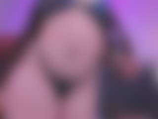 Live cam show with Alyssa-Kross - Handjob on Instabang