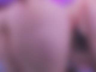 Live cam show with Alyssa-Kross - Lush on CamSodaAdn