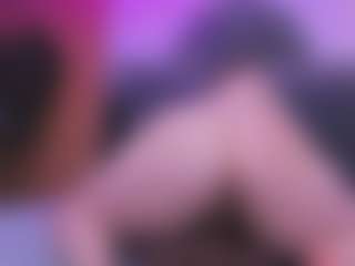 Live cam show with Alyssa-Kross - Curvy on alttransgirls