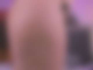 Alyssa-Kross's Live Sex Cam Show