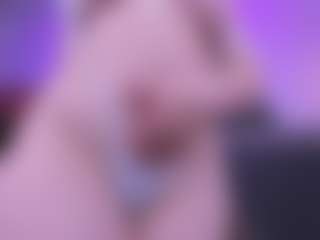 Alyssa-Kross's Live Sex Cam Show