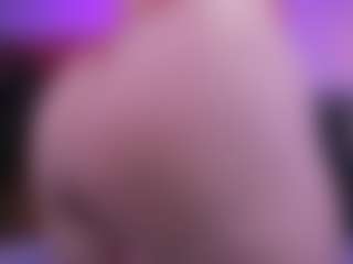 Alyssa-Kross's Live Sex Cam Show
