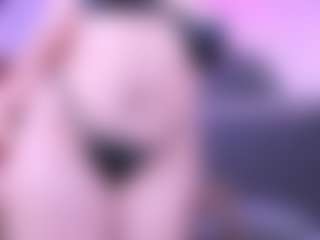 Alyssa-Kross's Live Sex Cam Show