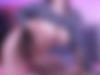 Live cam show with Alyssa-Kross - Orgasm on Camsoda