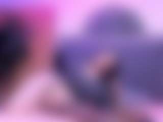 Live cam show with Alyssa-Kross - Bedroom Latina on googirlz | colombia