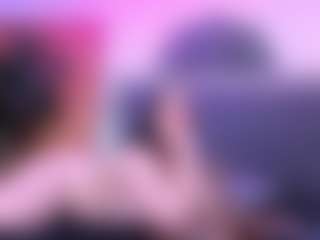 Live cam show with Alyssa-Kross - Petite on Camsoda