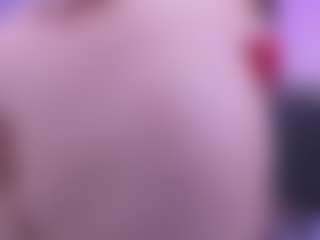 Live cam show with Alyssa-Kross - Lush Lovense on AdultVida.com