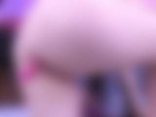 Live cam show with Alyssa-Kross - Foot Fetish on Camsoda Late Night