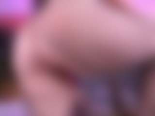 Live cam show with Alyssa-Kross - Handjob on SinfulBabes