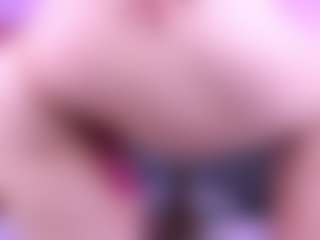 Live cam show with Alyssa-Kross - Spank Big Tits on Soda Cam