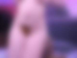 Live cam show with Alyssa-Kross - Amateur Lovense on Dolls Live